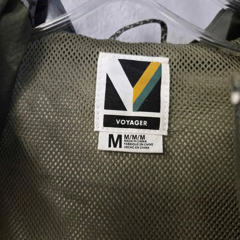 Voyager Men's Colorblock‎ Hooded Windbreaker Jacket medium